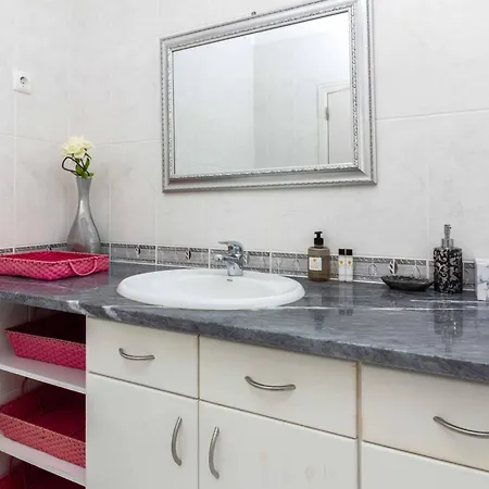Orada 78 House - Privat Pool & Privacy فيلة البوفيرا